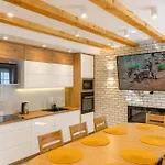 Srebrny Klon Битов