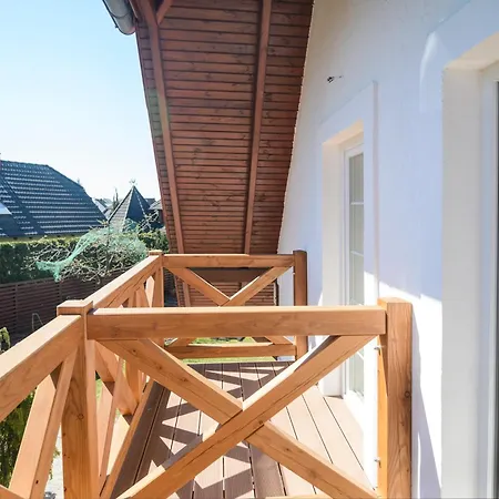 ファームステイ Srebrny Klon ビトゥフ