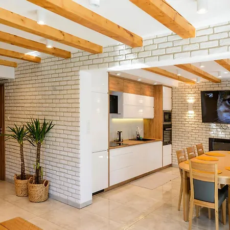 ファームステイ Srebrny Klon