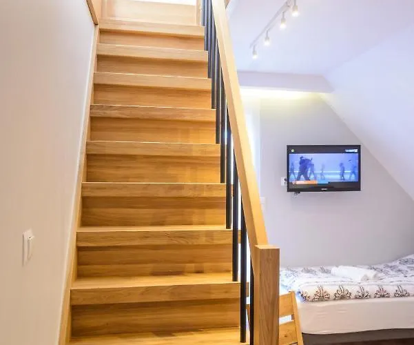 Srebrny Klon Farma Bytów